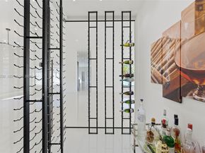 10005 SW 66th St, Miami FL 33173