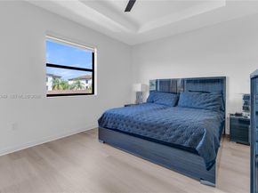 21068 NE 8th Ave, Miami FL 33179