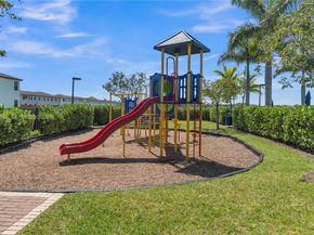 21068 NE 8th Ave, Miami FL 33179