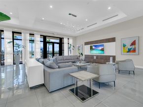 21068 NE 8th Ave, Miami FL 33179