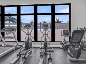 21068 NE 8th Ave, Miami FL 33179