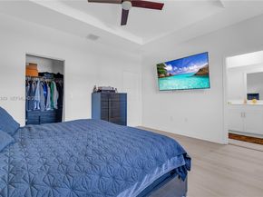 21068 NE 8th Ave, Miami FL 33179