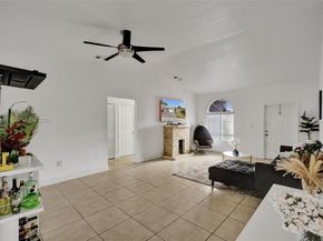 9141 SW 162nd Ct, Miami FL 33196