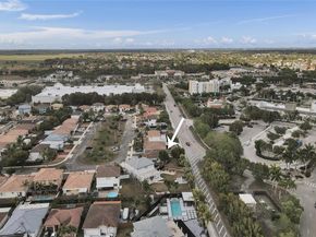 9141 SW 162nd Ct, Miami FL 33196