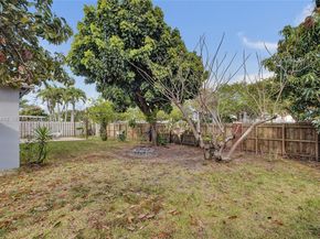 9141 SW 162nd Ct, Miami FL 33196