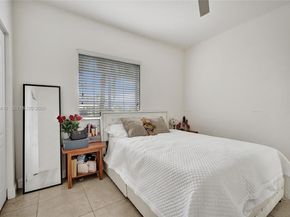 9141 SW 162nd Ct, Miami FL 33196