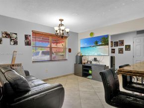 2821 SW 65th Ave, Miami FL 33155