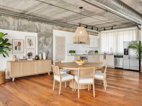 1749 NE Miami Ct 515, Miami FL 33132