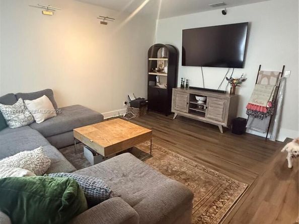 11155 NW 27th Pl, Sunrise FL 33322