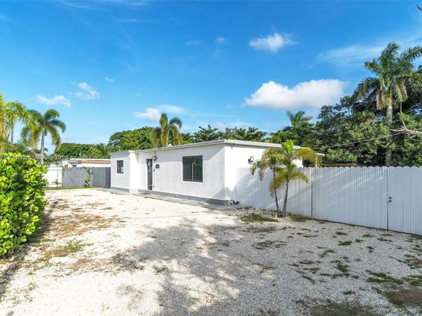 15530 Harrison Dr, Homestead FL 33033