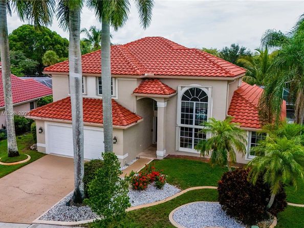 1503 NW 178th Ln, Pembroke Pines FL 33029