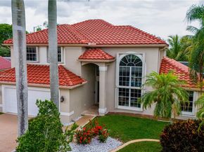 1503 NW 178th Ln, Pembroke Pines FL 33029