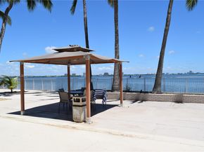 1865 79th St Cswy 4C, North Bay Village FL 33141