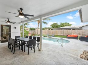 5191 Sarazen Dr, Hollywood FL 33021
