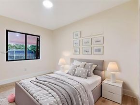 10944 SW 159th Ter, Miami FL 33157