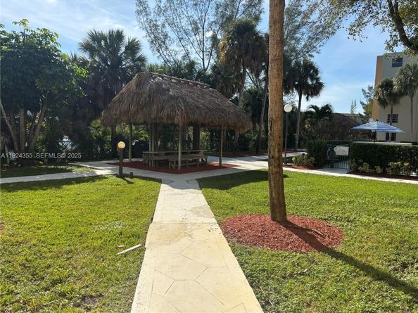 14250 SW 62nd St 520, Miami FL 33183