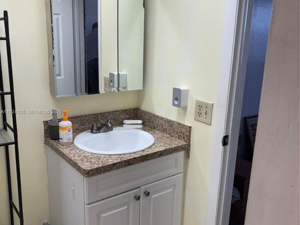 14250 SW 62nd St 520, Miami FL 33183