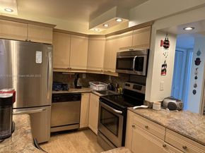 2903 Point East Dr K414, Aventura FL 33160