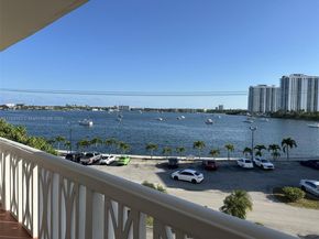 2903 Point East Dr K414, Aventura FL 33160