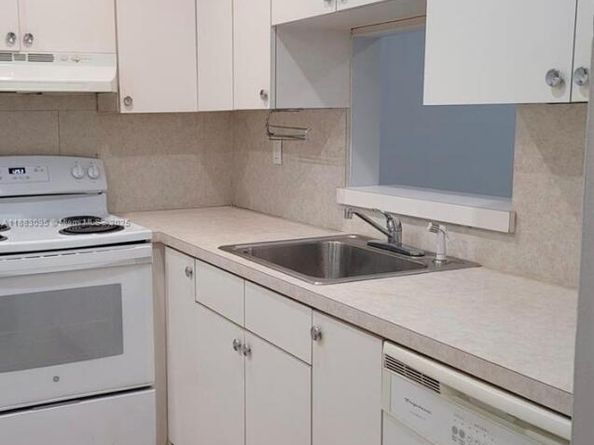 12035 NE 2nd Ave A209, North Miami FL 33161