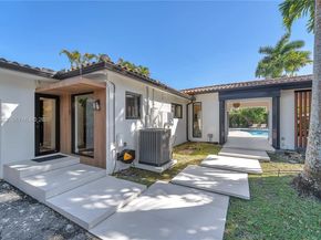 1424 Algardi Ave, Coral Gables FL 33146