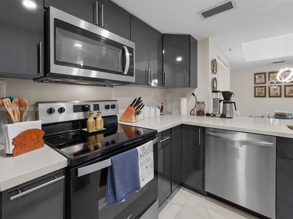 650 West Ave 306, Miami Beach FL 33139