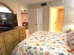 1621 Collins 406, Miami Beach FL 33139