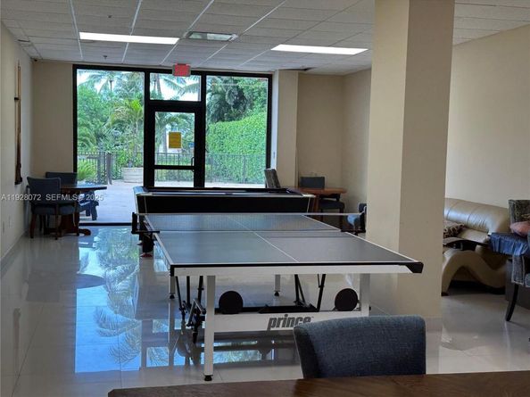 1621 Collins 406, Miami Beach FL 33139