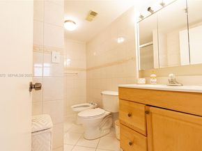 1621 Collins 406, Miami Beach FL 33139