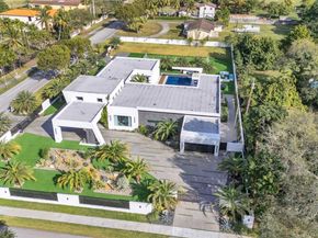 9890 SW 64th St, Miami FL 33173