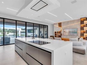 9890 SW 64th St, Miami FL 33173
