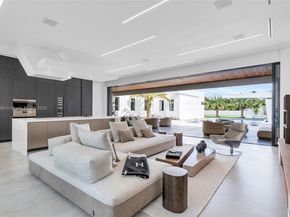 9890 SW 64th St, Miami FL 33173