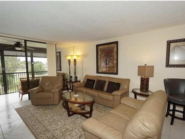 3521 Environ Blvd B308, Lauderhill FL 33319