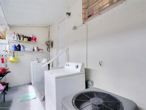 901 SW 34th Ave, Miami FL 33135