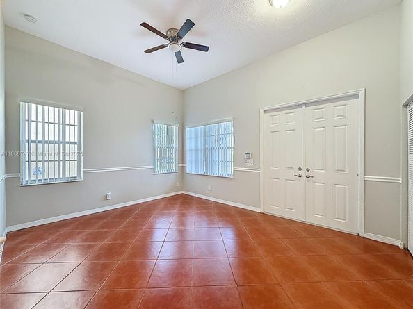 5317 SW 133rd Ave, Miramar FL 33027