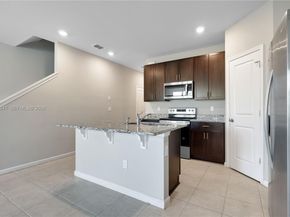 1761 Lindley St, Mangonia Park FL 33407