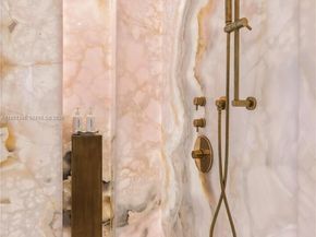 851 NE 1st Ave 3411, Miami FL 33132