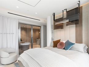 851 NE 1st Ave 3411, Miami FL 33132