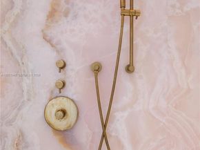 851 NE 1st Ave 3411, Miami FL 33132