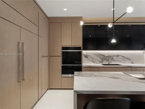 851 NE 1st Ave 3411, Miami FL 33132