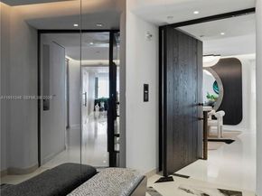 851 NE 1st Ave 3411, Miami FL 33132