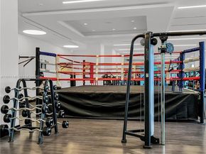 851 NE 1st Ave 3411, Miami FL 33132