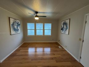 1721 SW 84th Ave, Davie FL 33324