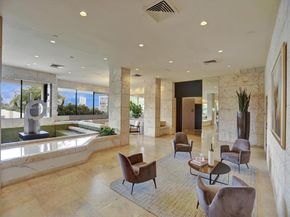 1000 W Island Blvd 611, Aventura FL 33160