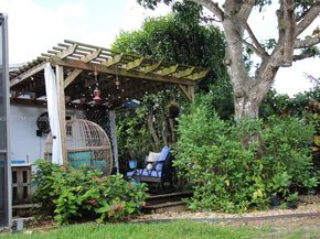 14544 SW 76th St, Miami FL 33183