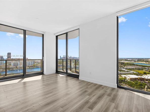 101 Diplomat Pkwy 2610, Hallandale Beach FL 33009