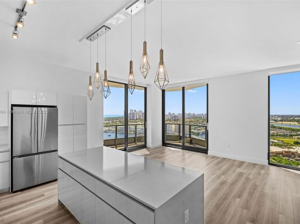 101 Diplomat Pkwy 2610, Hallandale Beach FL 33009