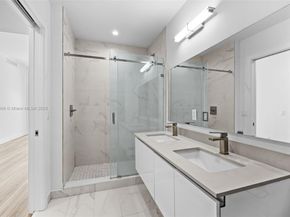 101 Diplomat Pkwy 2610, Hallandale Beach FL 33009