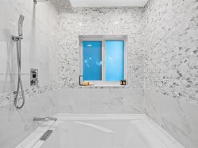836 SW 18th Ct, Fort Lauderdale FL 33315