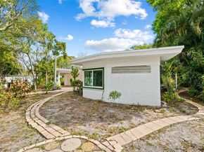 836 SW 18th Ct, Fort Lauderdale FL 33315